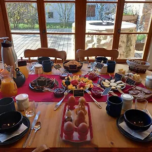 *** Frühstückspension Valreley, Et Table D'hotes Eco-friendly Avec Bain Nordique Au Sud Du Massif Du Jura Frankreich